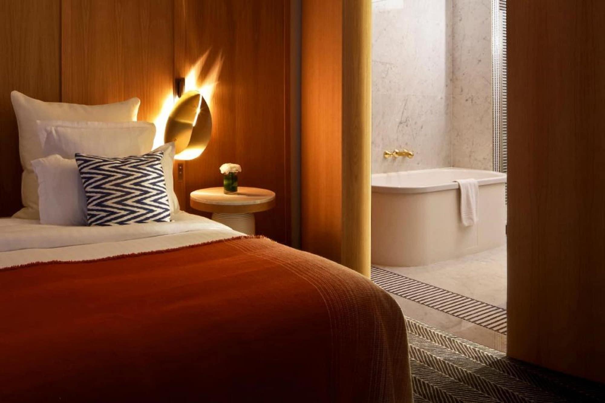 Hotel Vernet Champs Elysees Paris Oda fotoğraf